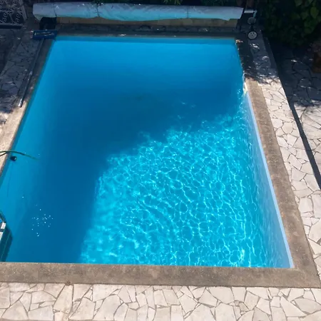 Equipe 2 Avec Piscine *